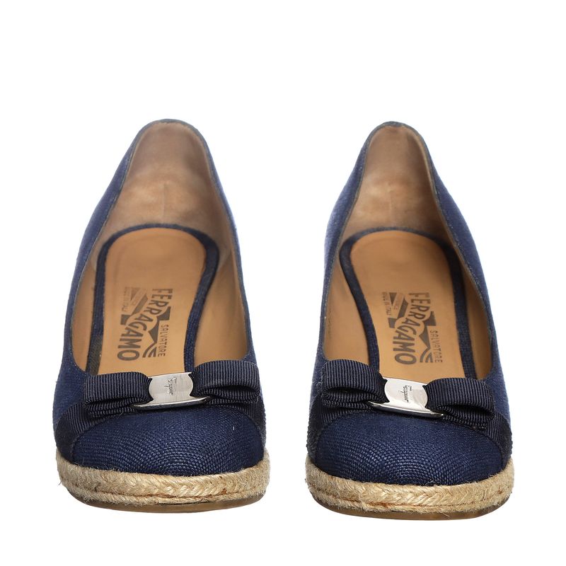 Sapato-Salvatore-Ferragamo-Anabela-Rafia-Azul