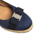 Sapato-Salvatore-Ferragamo-Anabela-Rafia-Azul