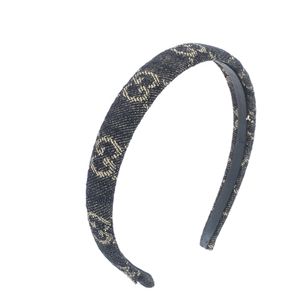 Tiara Gucci GG Canvas