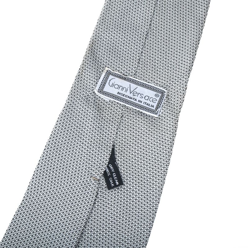 Gravata-Gianni-Versace-Vintage-Preta-e-Branca