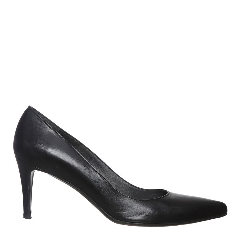 Scarpin-Stuart-Weitzman-Couro-Preto