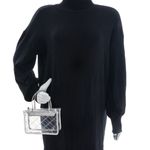 Bolsa-Amina-Muaddi-Tote-Betty-Translucida-Prateada