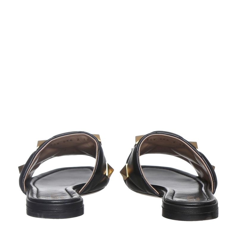 Sandalia-Valentino-Garavani-Rasteira-Roman-Stud-Preta