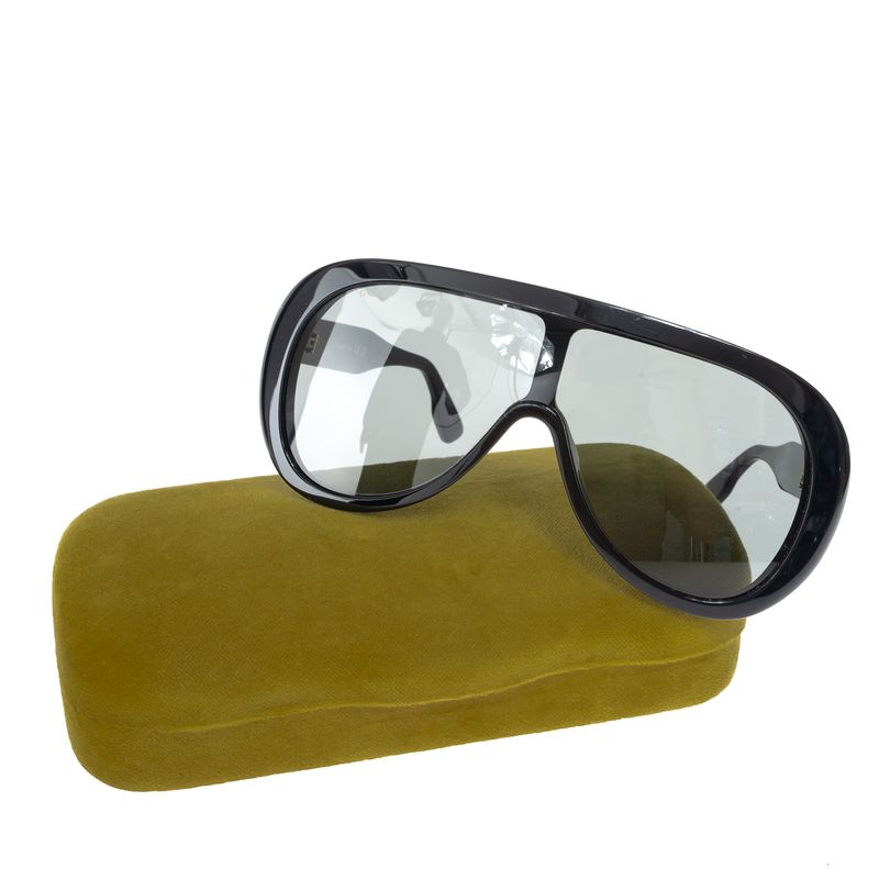 Oculos-Gucci-GG1370S-Preto