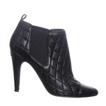 Bota-Chanel-Cano-Baixo-Couro-Preto-