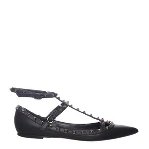 Sapatilha Valentino Garavani Rockstud Preta