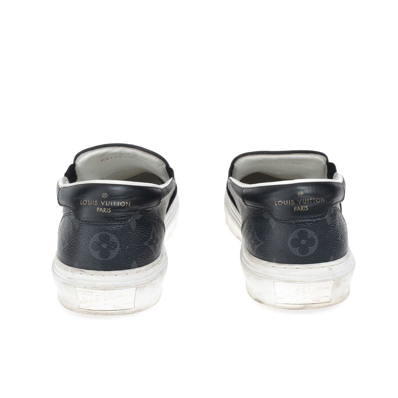 Tenis-Louis-Vuitton-Slip-On-Monograma-Grafite