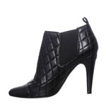 Bota-Chanel-Cano-Baixo-Couro-Preto-