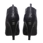 Bota-Chanel-Cano-Baixo-Couro-Preto-