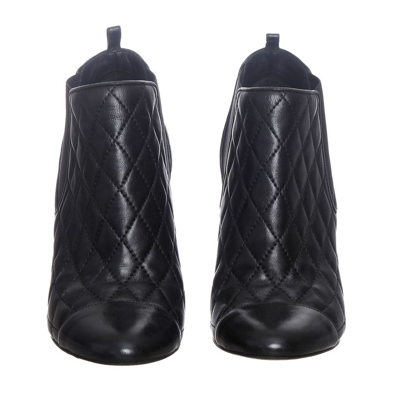 Bota-Chanel-Cano-Baixo-Couro-Preto-