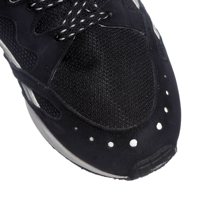 Tenis-Chanel-Detalhe-Carmurca-Preto-