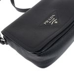 Bolsa-Prada-Flou-Flap-Preta