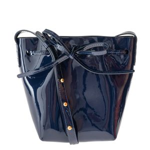 Bolsa Mansur Gavriel Bucket Verniz Marinho