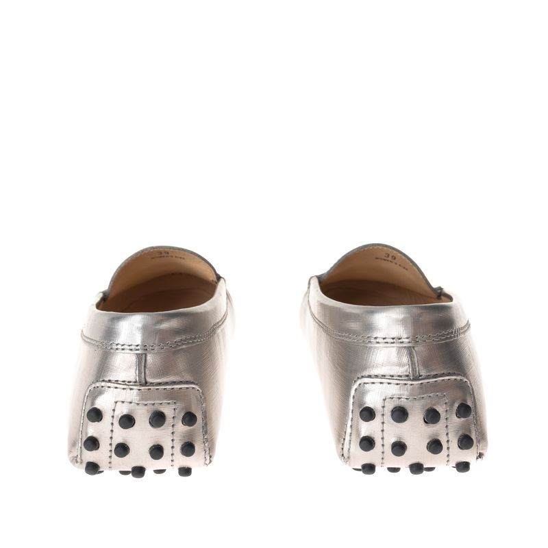 Mocassim-Tod-s-Gommini-Prateado