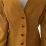 Conjunto-Elie-Tahari-Blazer-e-Calca-Mostarda-e-Marrom
