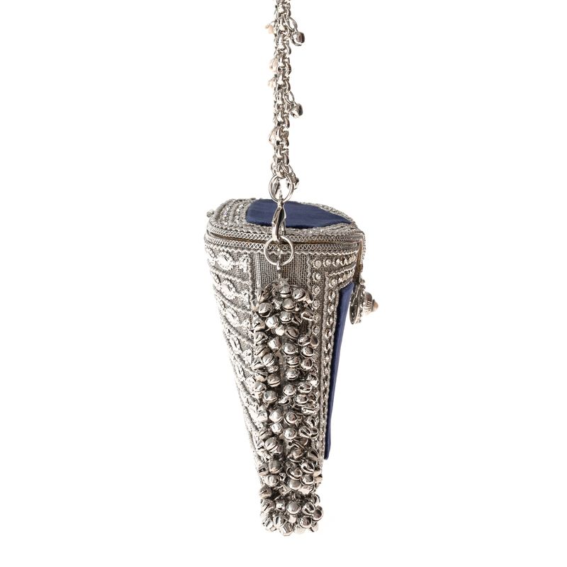 Bolsa-Clutch-Zeenat-Jewel-Azul-e-Prateada