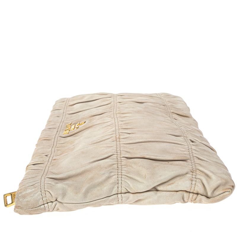 Bolsa-Prada-Clutch-Graufe-Creme