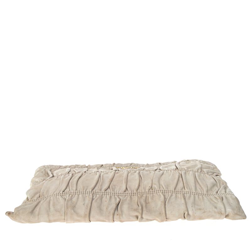 Bolsa-Prada-Clutch-Graufe-Creme