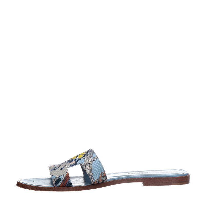 Sandalia-Hermes-Rasteira-Oran-Estampada-Azul