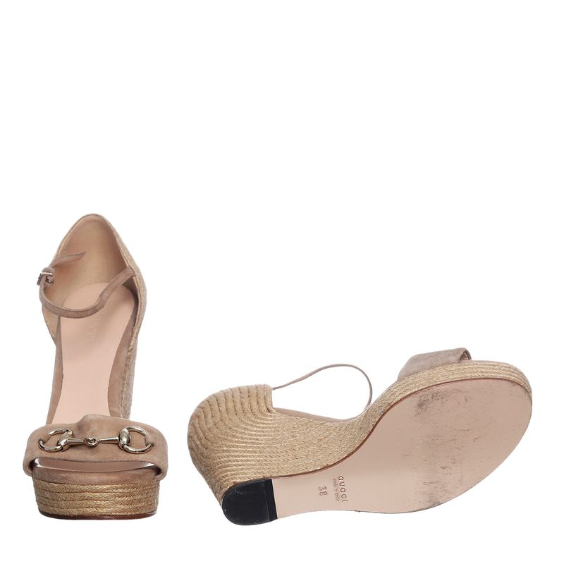 Sandalia-Gucci-Anabela-Camurca-Bege