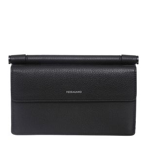 Bolsa Salvatore Ferragamo Messenger Multipocket Preta