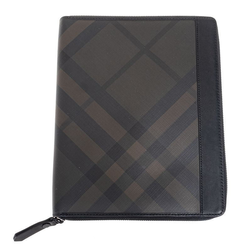 Porta-Ipad-Burberry-Housecheck-Escuro