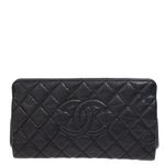 Bolsa-Chanel-Clutch-Caviar-Preta