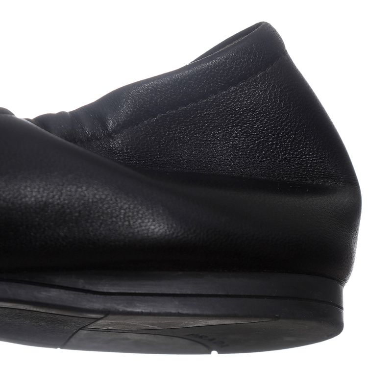 Sapatilha-Prada-Couro-Preto