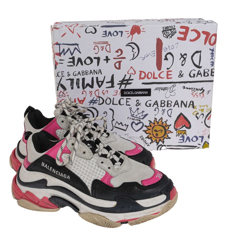 Tenis-Balenciaga-Triplo-S-Rosa