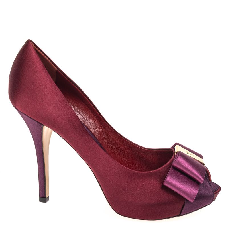Sapato-Louis-Vuitton-Peep-Toe-Cetim-Bordo