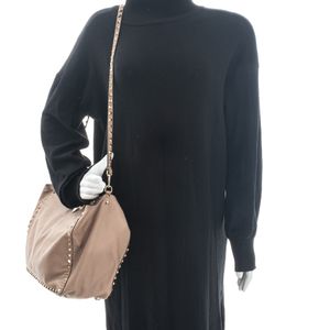 Bolsa Valentino Garavani Tote Rockstud Bege