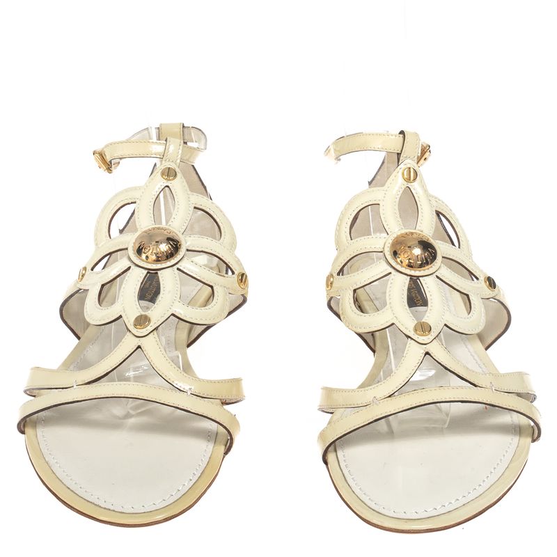 Sandalia-Louis-Vuitton-Rasteira-Verniz-Creme-