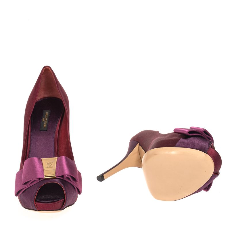 Sapato-Louis-Vuitton-Peep-Toe-Cetim-Bordo
