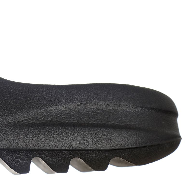 Slide-Yeezy-Adidas-Preto