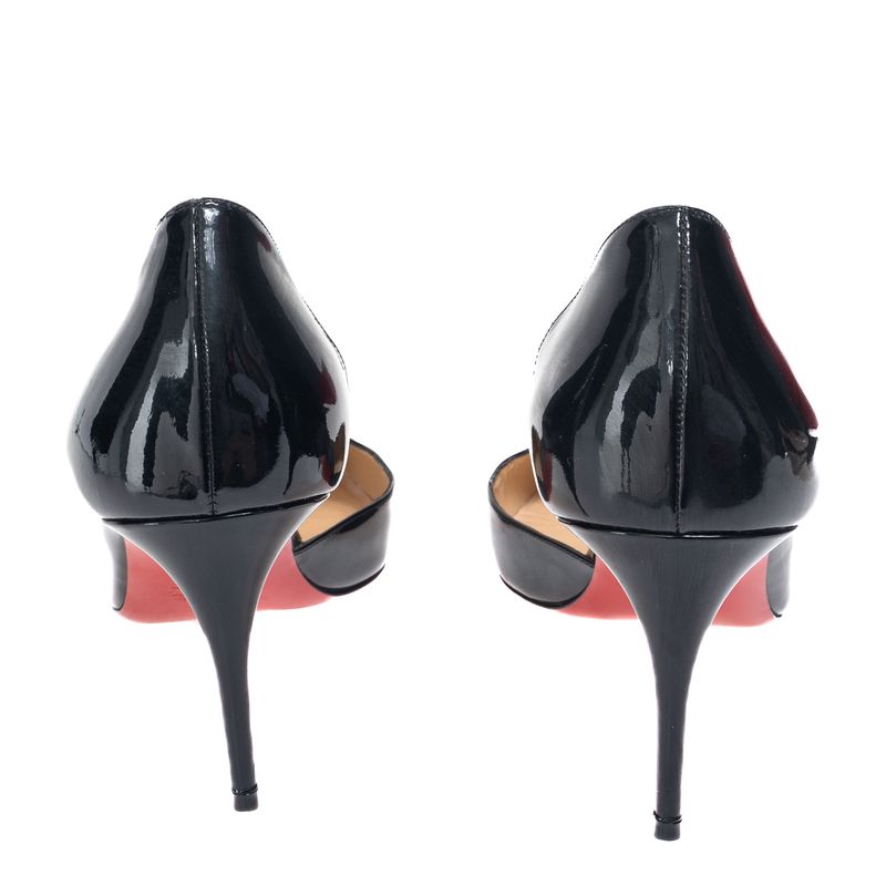 300180-Scarpin-Christian-Louboutin-Verniz-Preto-2.JPG