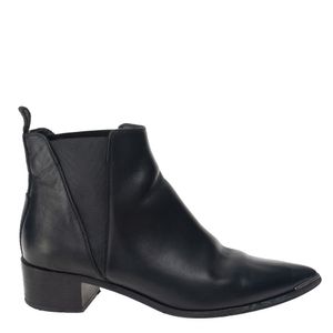 Bota Acne Studios Chelsea Preta