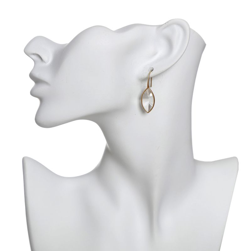 Brinco-Antonio-Bernardo-Shine-Quartzo-Incolor-Ouro-18k