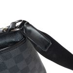 Bolsa-Louis-Vuitton-Messenger-District-Damier-Graphite