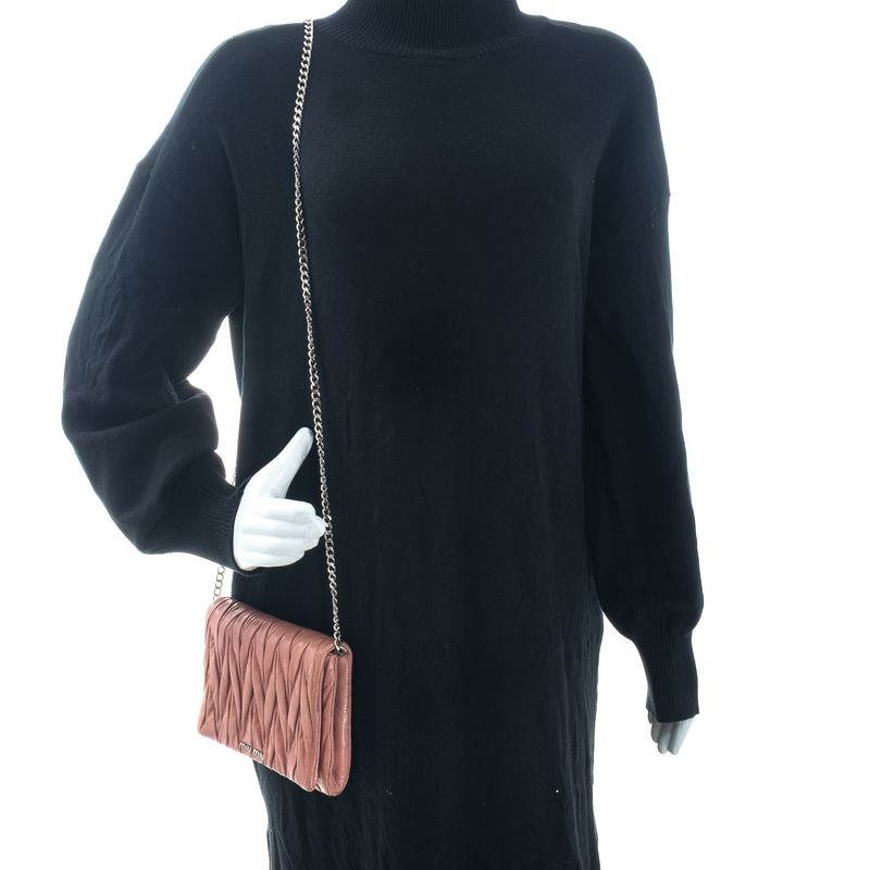 Bolsa-Miu-Miu-Flap-Rosa