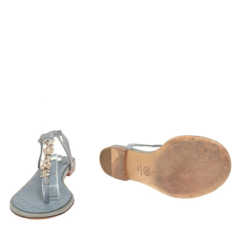 Sandalia-Chanel-Rasteira-Berloques