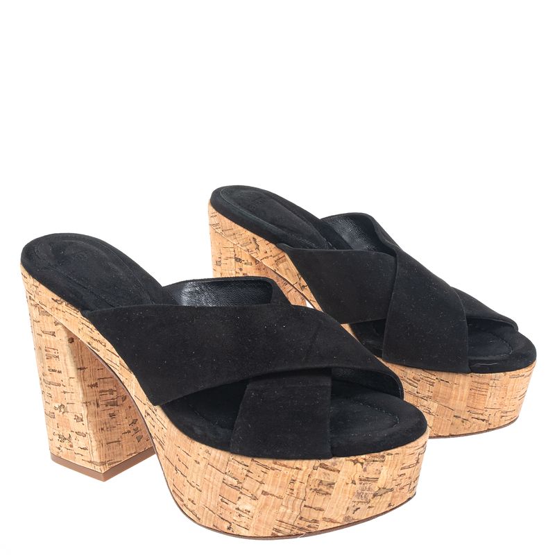 Sandalia-Alexandre-Birman-Plataforma-Camurca-Preta