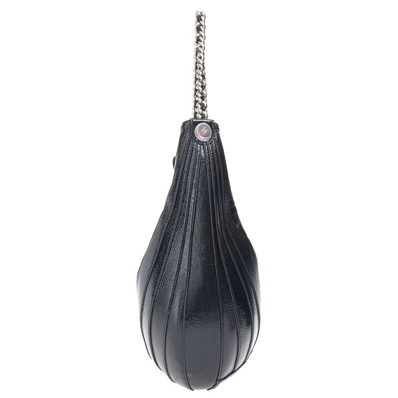 Bolsa-Chanel-Crumpled-Patent-Droplet-Preta