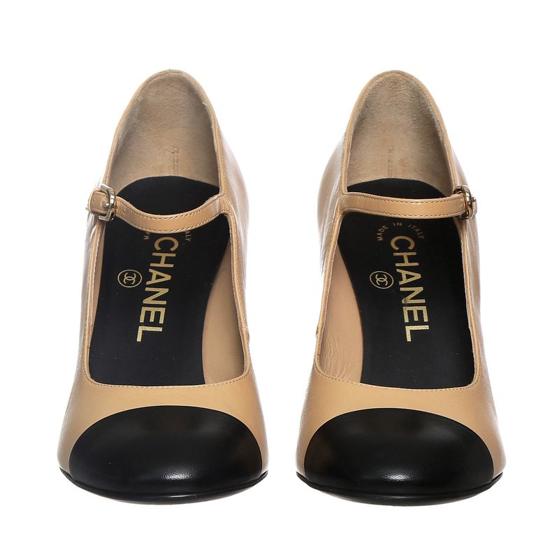 Sapato-Chanel-Couro-Bicolor-Detalhe-Perola