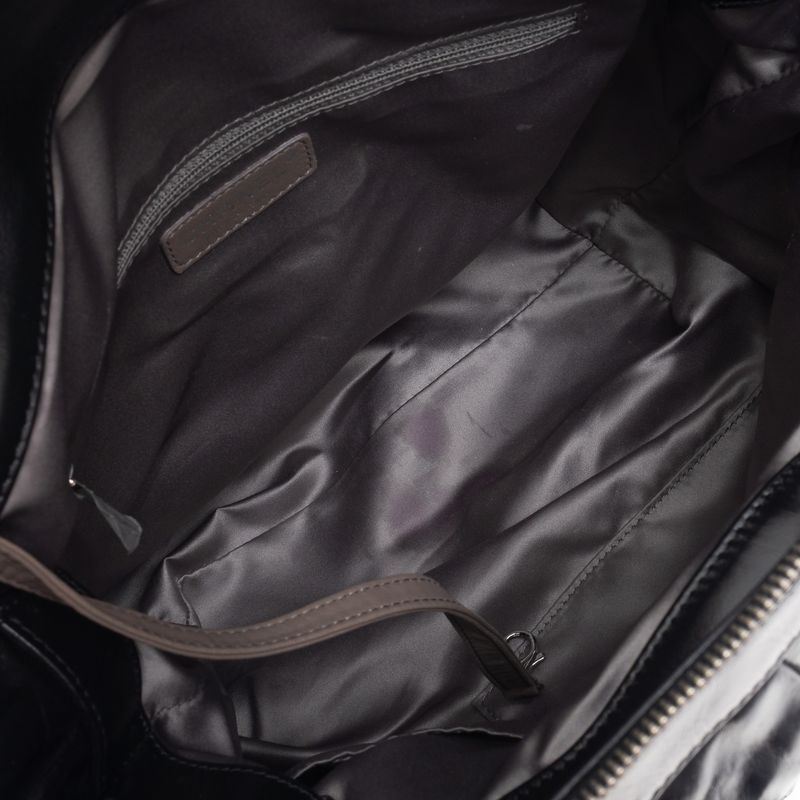 Bolsa-Chanel-Twisted-Lambskin-Preta