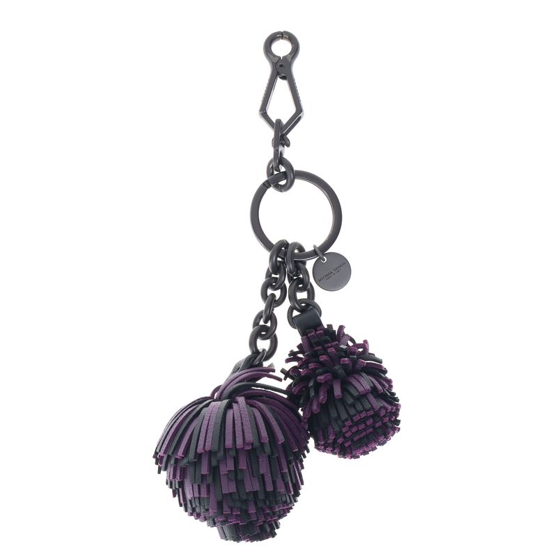 Chaveiro-Bottega-Veneta-Pompom-Roxo