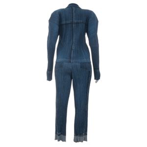 Conjunto Issey Miyake Pleats Please Azul
