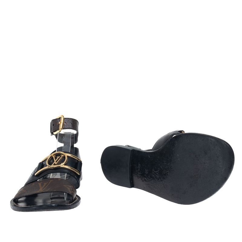 Sandalia-Louis-Vuitton-Rasteira-Academy-Monograma