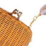 Bolsa-Serpui-em-Palha-com-Alca-em-Resina