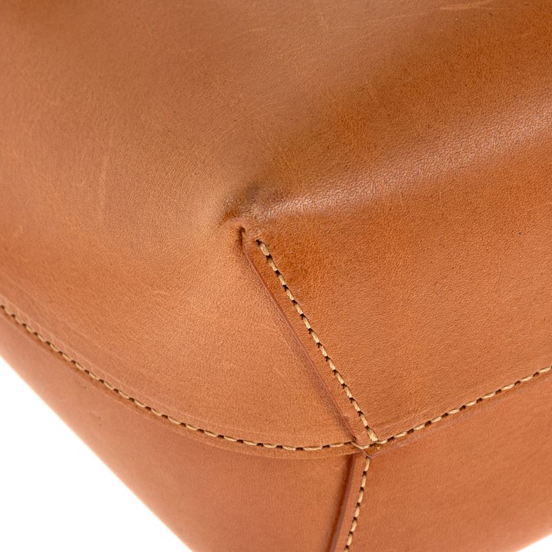 Bolsa-Mansur-Gavriel-Bucket-Pequena-Caramelo