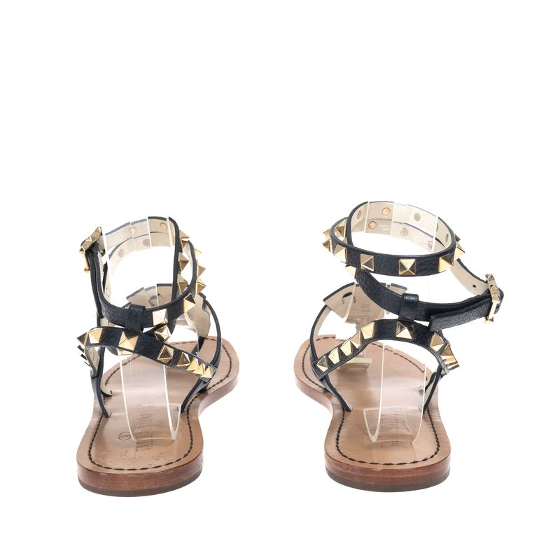 Sandalia-Valentino-Garavani-Rasteira-Preta-